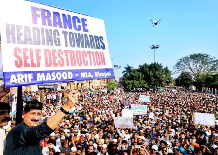Protest against Macron: MP govt registers case against demonstrators