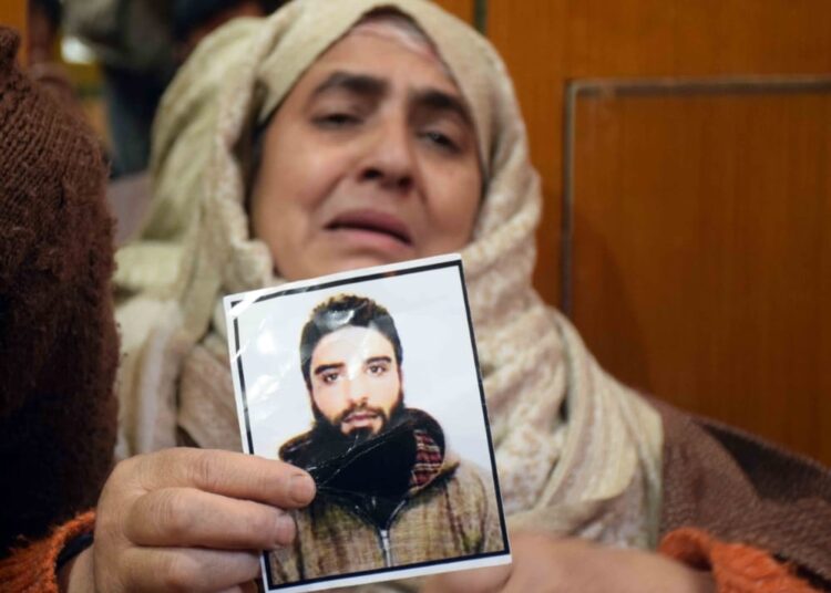 Two Srinagar youth go missing, families appeal them to return