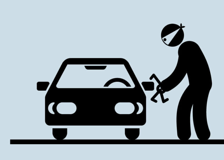 Vehicle theft incidents create panic in downtown Srinagar