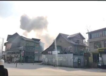 Khwaja Bazaar: Grenade inside Cooker diffused by BDS, traffic restored