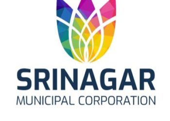 SMC Draws Flak From Netizens For ‘Vandalizing’ Carts Of Street Vendors