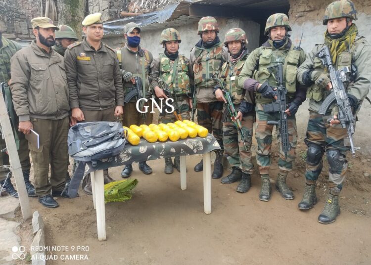Police, army recovers 15 packets of ‘heroin-like’ substance in Poonch