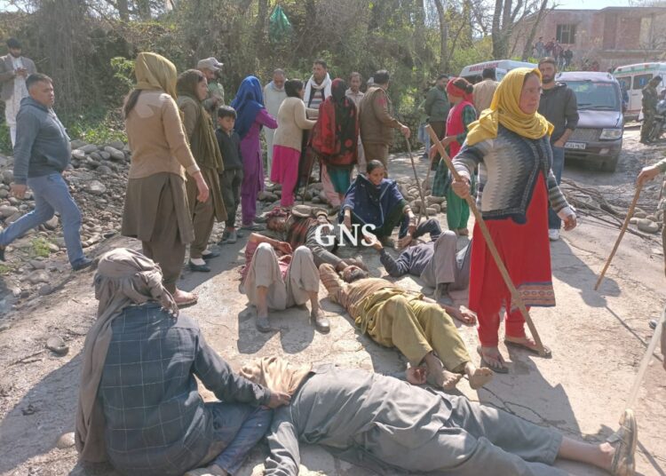 7 Persons Injured in Scuffle Over Land Dispute in Poonch