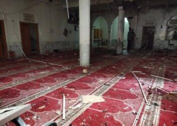 Islamic State claims responsibility for Shia mosque attack in Pakistan; death toll rises to 62