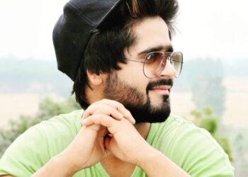 Meet Waris Wani: A well-known video creator, you tuber from Tral
