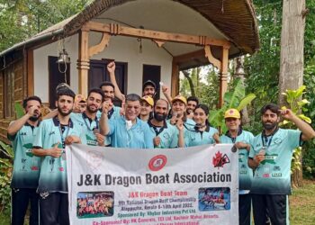 J&K wins Bronze Medal in 9th National Dragon Boat Championship