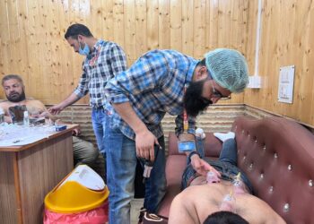 Free Hijama camp organised for Journalists at Lal Chowk Sgr