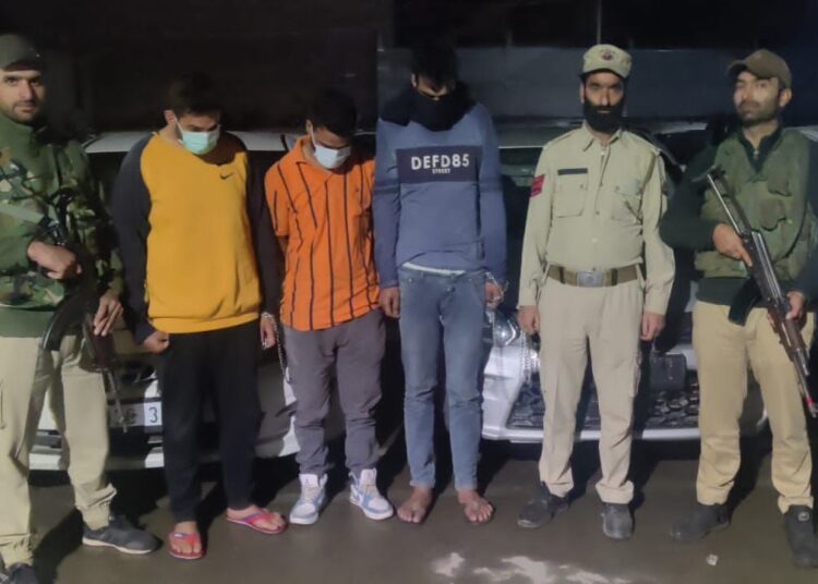 Car lifting module busted in Srinagar, three arrested, four cars recovered: Police