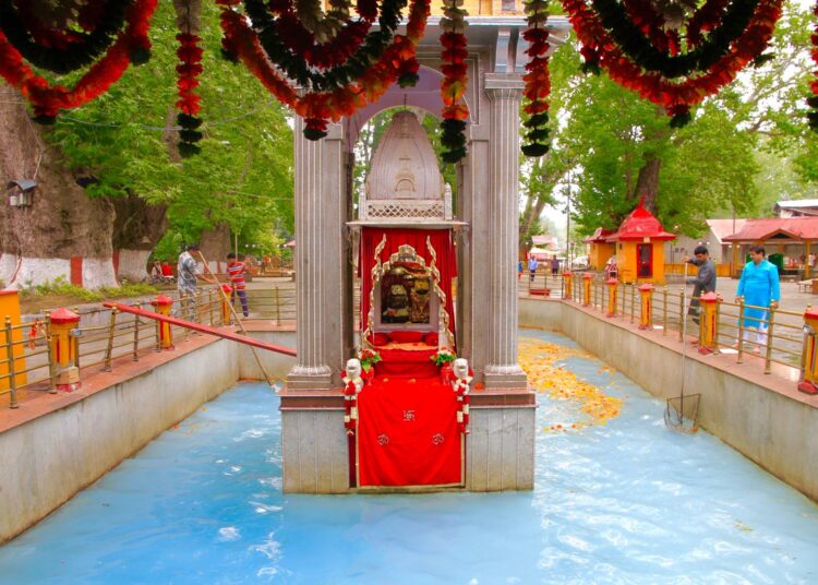 Mela Kheerbhawani to be celebrated with great religious fervour on June 8: DC Ganderbal
