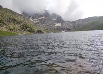 Tourist Guide Feared Dead, 13 People Including 11 Sightseers Stuck Along Tarsar Lake