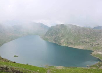 Tarsar Lake Incident: After Tourist Guide, Authorities Now Fear Death of A Sightseer