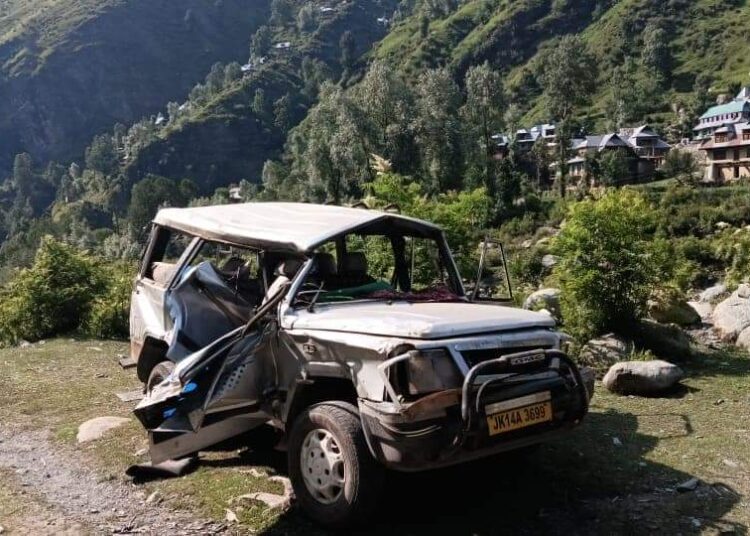 1 person killed, 10 injured as cab falls into gorge in Poonch