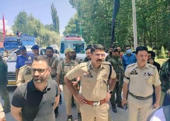 On Eve of Ashura, Processions Going On Peacefully In Baramulla Areas