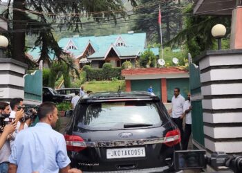 All Party Meeting begins at Dr Farooq’s Gupkar residence