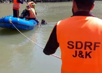 Man drowns in Jhelum in Baramulla, rescue ops on