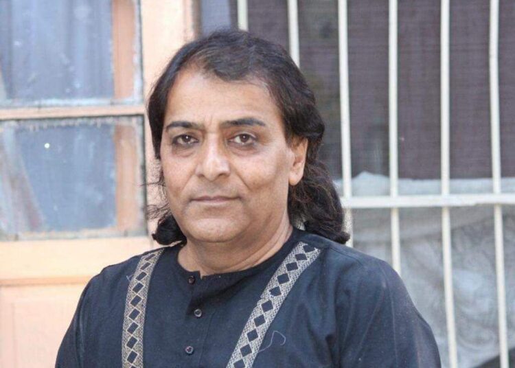 Kashmir’s famous third gender singing sensation Abdul Rashid alias Rehsma dies in Sgr