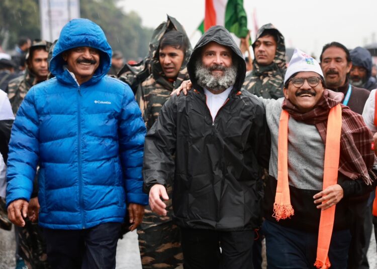 Rahul Gandhi resumes Yatra from Kathua wearing Jacket, ends T-shirt debate