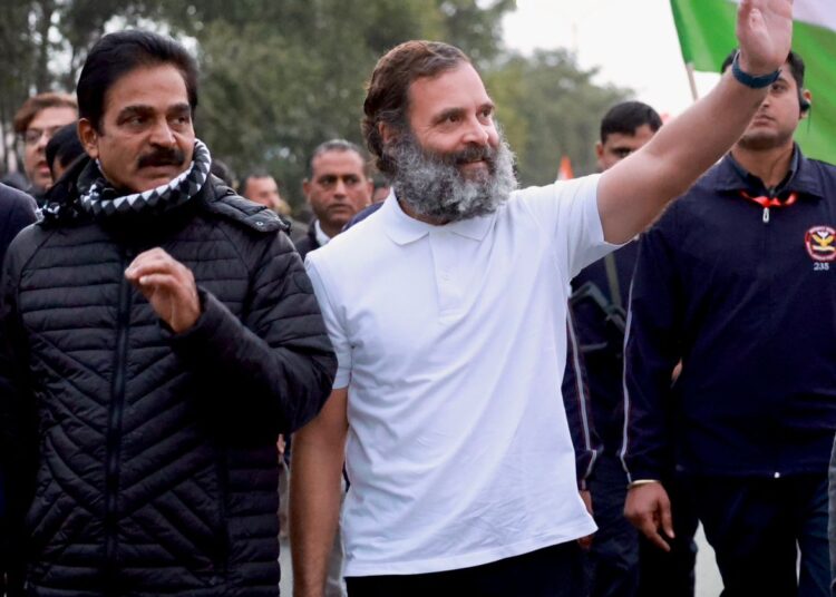 In Jammu, Rahul Gandhi promises restoration of J&K’s statehood