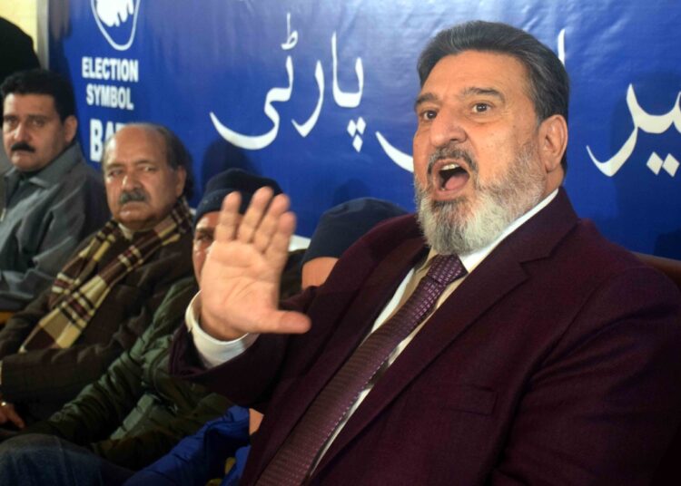 Won’t allow an inch of J&K land to be provided to outsiders: Altaf Bukhari