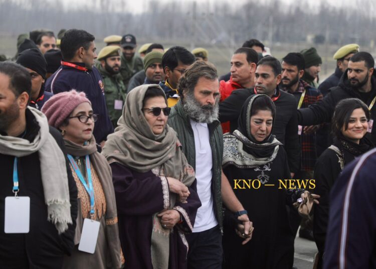 Bharat Jodo Yatra resumes from Awantipora day after alleged security lapse