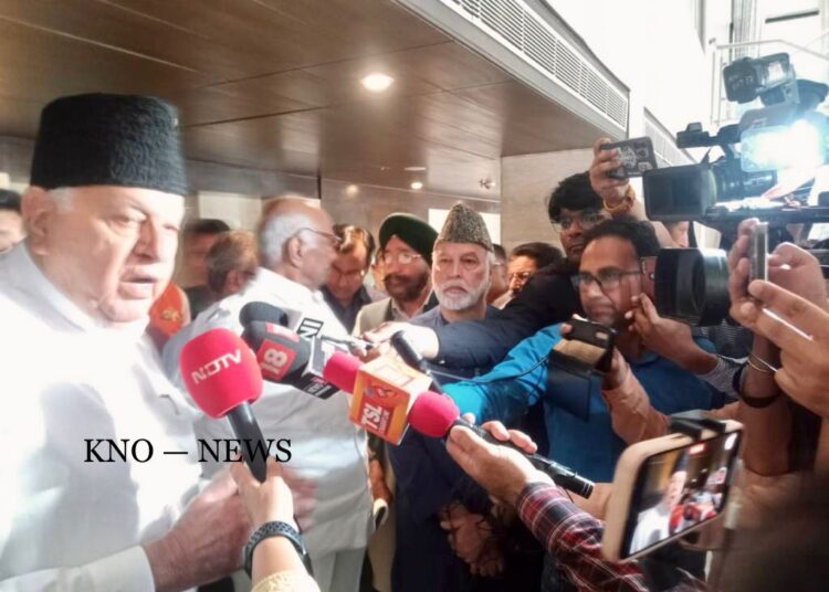 National opposition, J&K leaders submit memorandum to ECI, seek early assembly polls