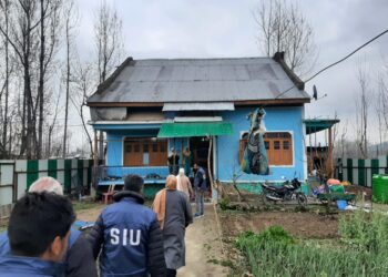 Militancy Case: SIU Conducting Searches At LeT Commander’s House In Pulwama