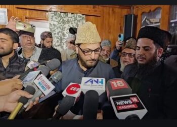 Scholars in Kashmir Reach Consensus to Observe Shab-e-Qadar on April 17, Go for Moon Sighting on April 20; Hint at Framing of New Ruet Committee Exclusive to J&K