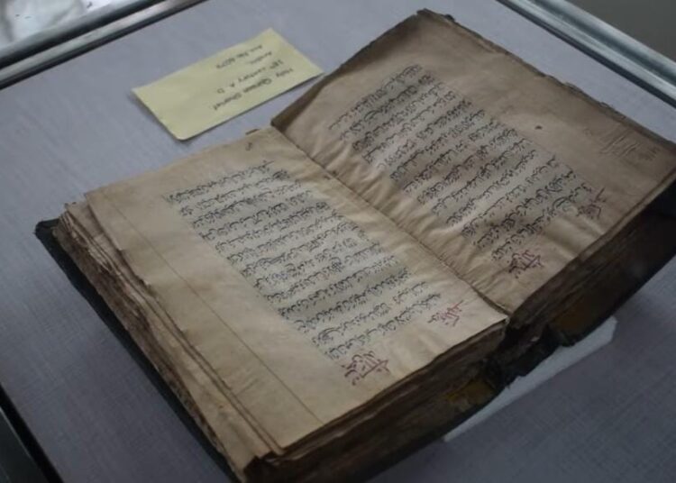 SPS Museum Srinagar Showcases Ancient Quranic Manuscripts During Week-long Ramadan Exhibition