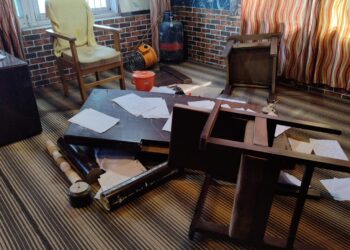 Exen MID Shadipora Alleges Manhandling By 2 Subordinates, Undergoes Protest Leave