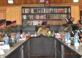 ADGP Kashmir Chairs High Level Meeting In South Kashmir’s Anantnag