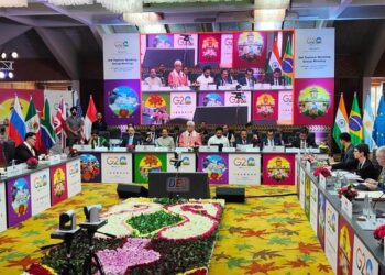 Have revived film tourism in 2021; gates open for Bollywood, Hollywood in J&K: LG Manoj Sinha