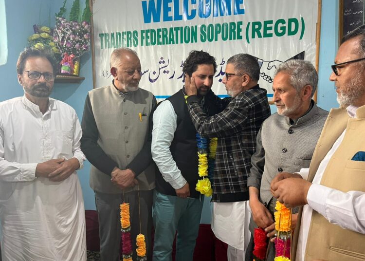 Sopore Trade Body Felicitates Newly Elected Sopore Media President