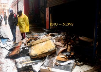 Electronic shop gutted in midnight blaze in Lal Chowk
