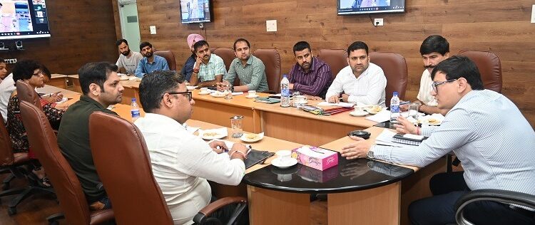 Director Information reviews functioning of District Information Centres