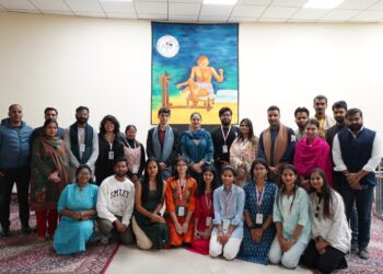 NIFT Sgr holds day-long Khadi Mahotsav event