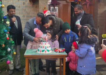 Christmas celebrated with zeal across Kashmir