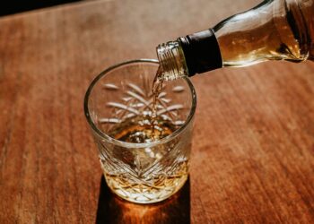 Saudi Arabia set to open first alcohol store for non-muslim diplomats in Riyadh: Report