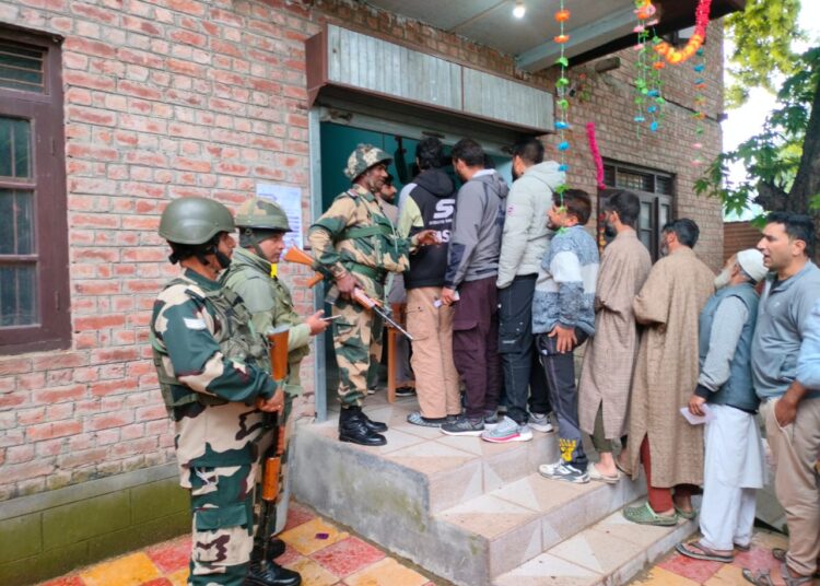 5.07 pc voter turnout in Srinagar LS seat in first 2 hours