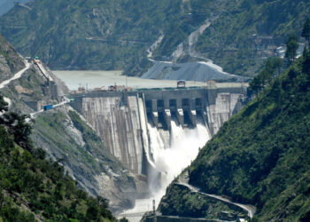 J&K’s power generation down by 15% amid heatwave, rain deficiency