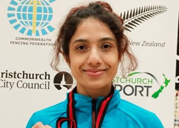 J&K Athlete Shreya Gupta shines at Commonwealth Junior and Cadet Fencing Championship 2024