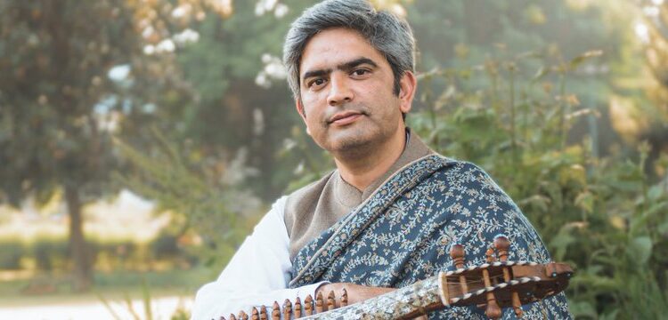 Nazir Ganaie receives Journalism Excellence Award