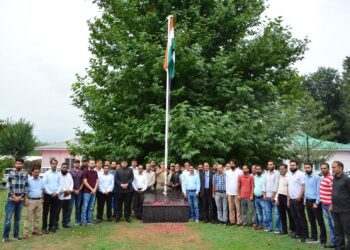 DIPR celebrates 78th Independence Day at Media Complex Srinagar; Jatin Kishore hoists tricolour