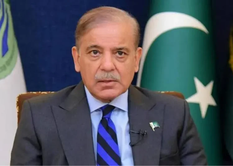 Pak PM raises Kashmir issue in UNGA address