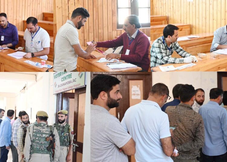 Assembly Elections-2024 : 903 Votes polled by Staff on election duty & essential services at Postal, Voter FCs at Shopian