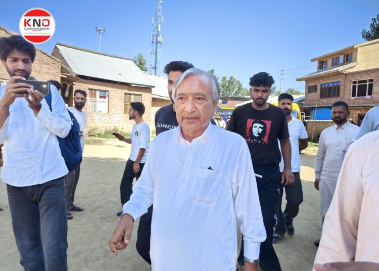 Kulgam breaks boycott shackles: Once deserted, polling booths come alive with serpentine queues