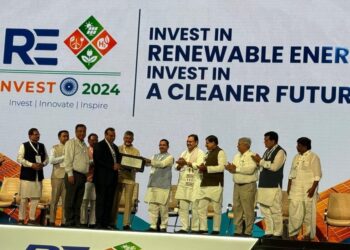 J&K gets highest achiever award in overall Renewable Energy Capacity among UTs
