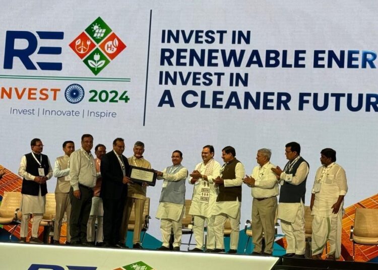 J&K gets highest achiever award in overall Renewable Energy Capacity among UTs