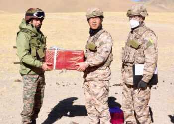 Troops of India, China exchange sweets at several border points along LoC on Diwali