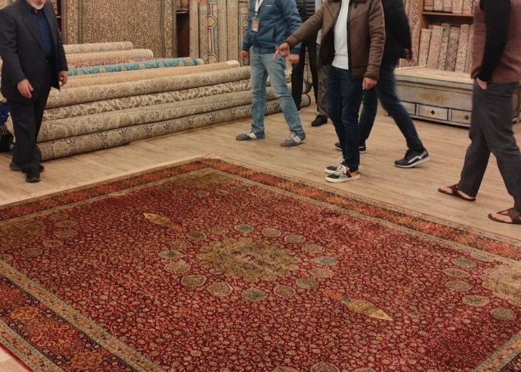 Delegates from 15 countries reach Srinagar for World Craft Council meet