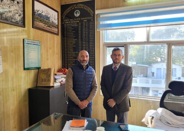 MLA Langate calls on Chief Wildlife Warden JK to discuss growing wild animal attacks